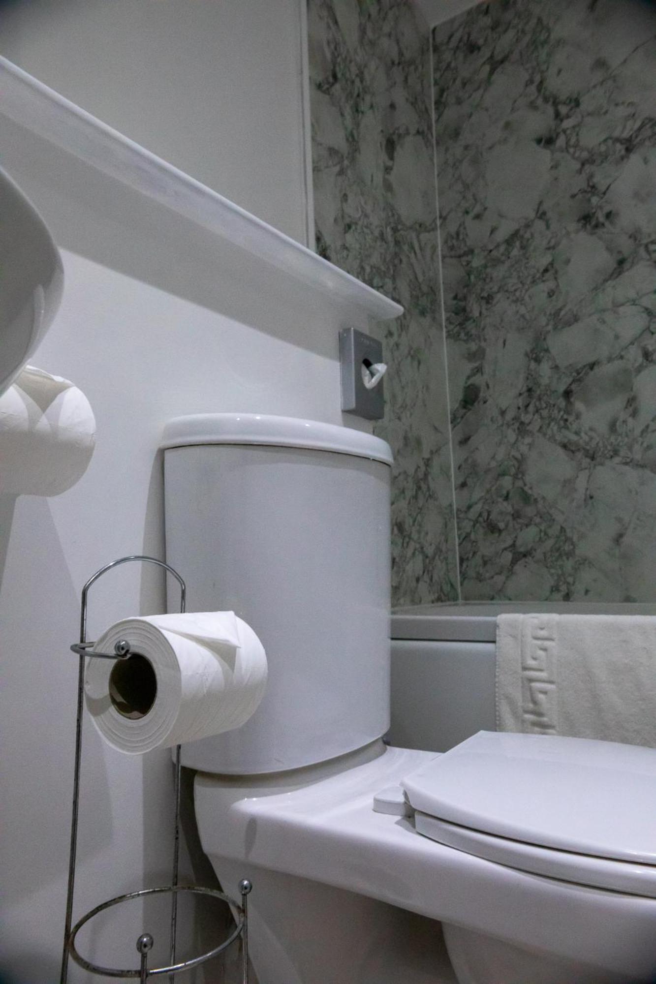 Bed and Breakfast The Hare And Hounds Fulbeck Экстерьер фото